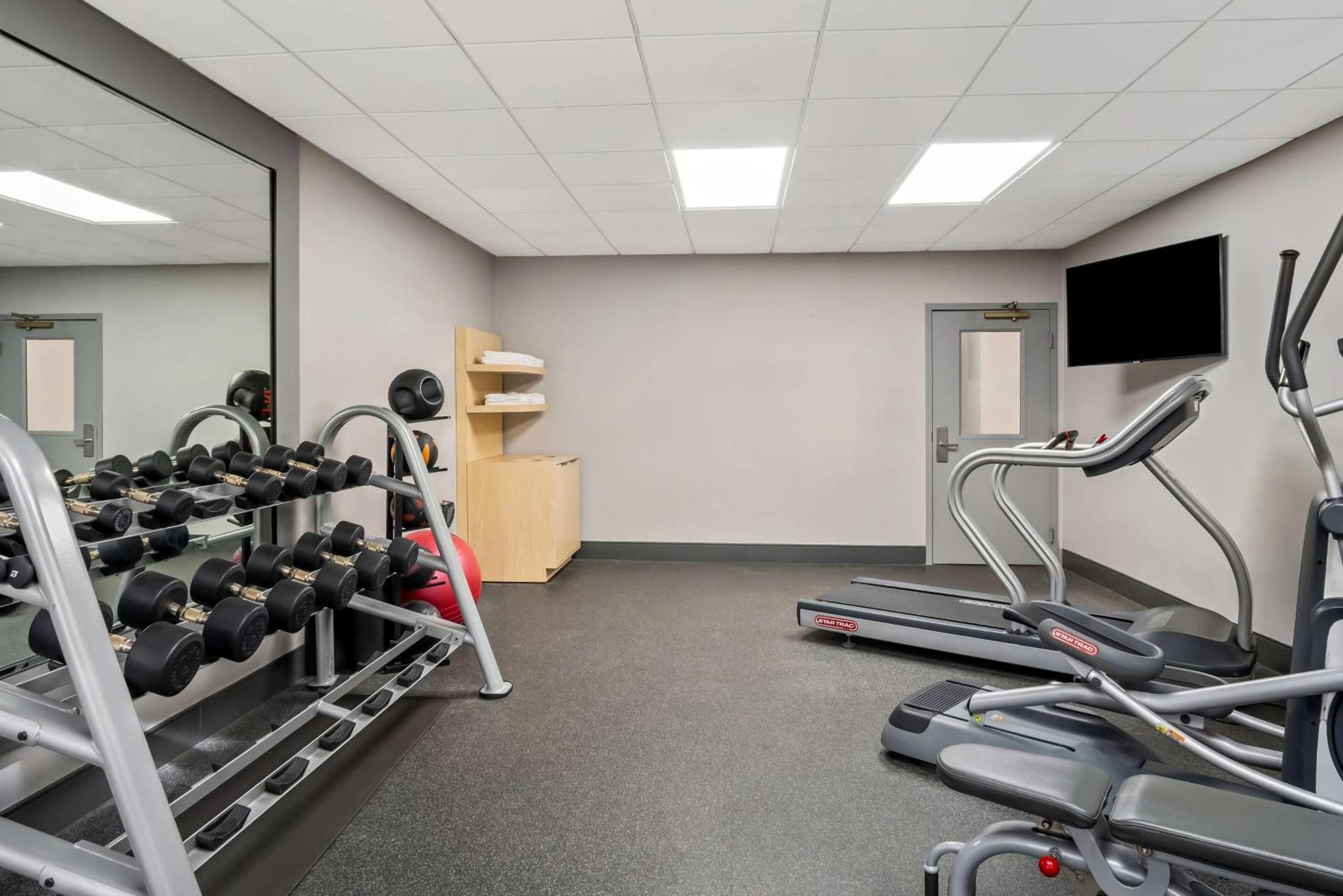 Surestay Plus Hotel By Best Western Stevensville St Joseph Exterior foto