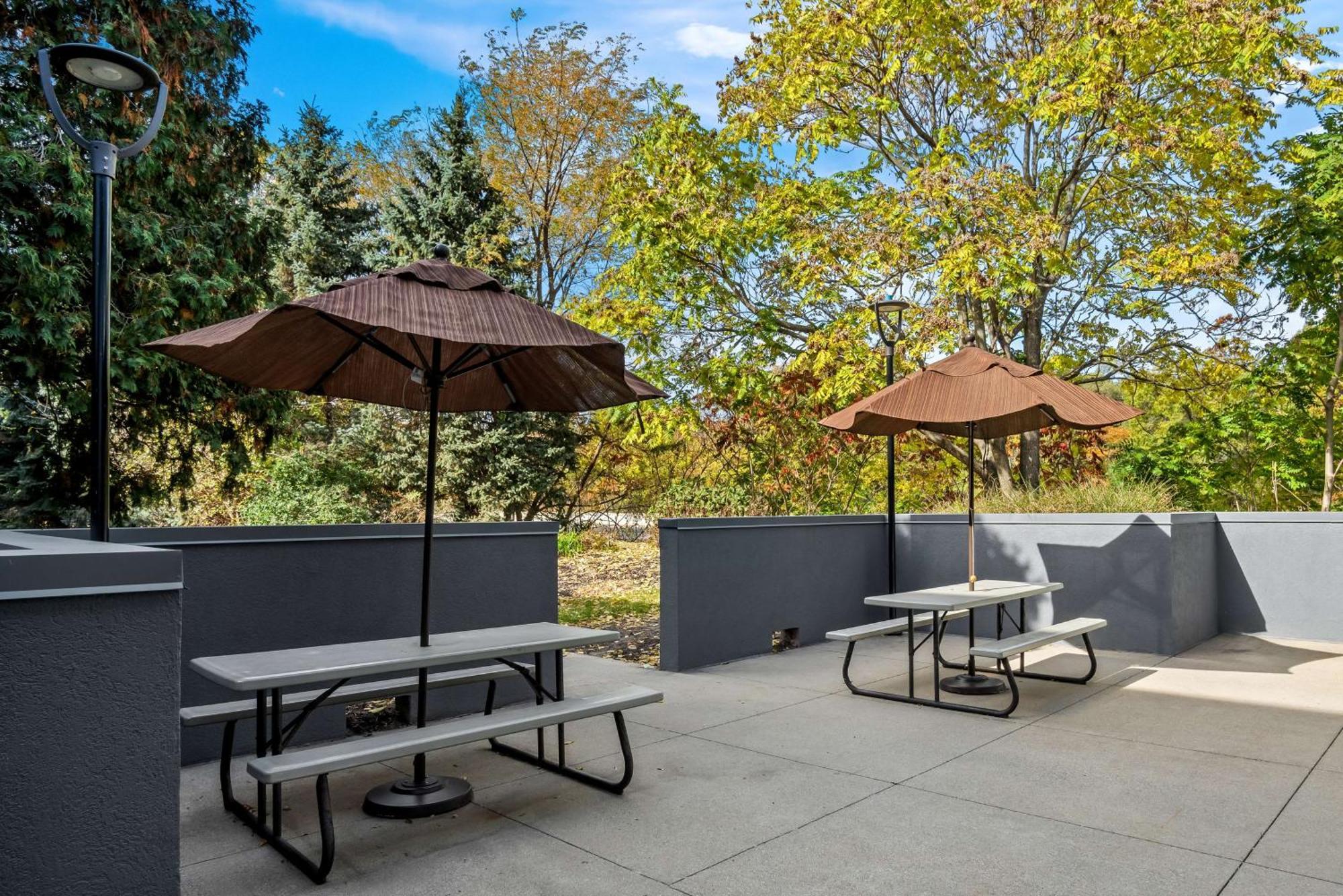 Surestay Plus Hotel By Best Western Stevensville St Joseph Exterior foto