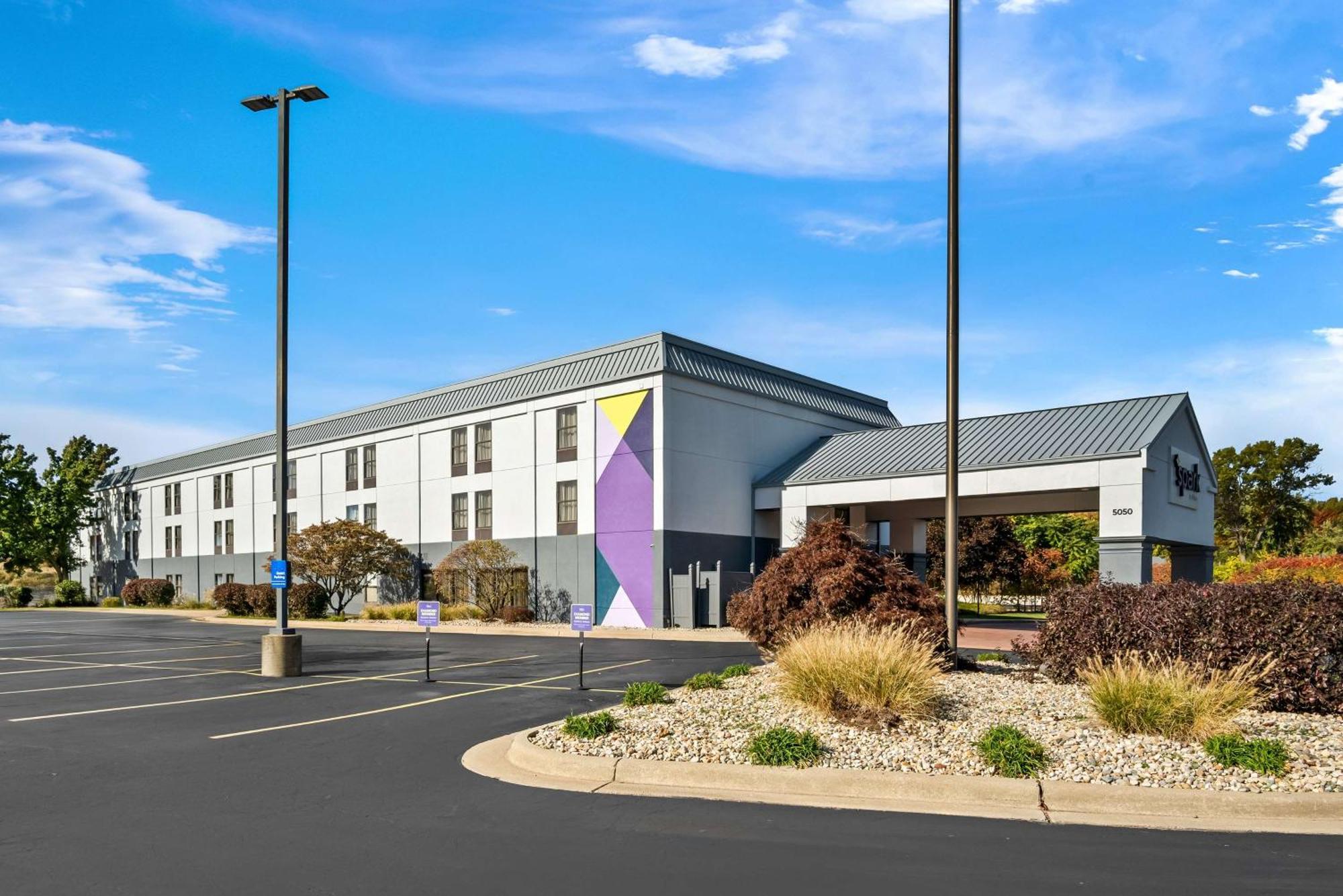 Surestay Plus Hotel By Best Western Stevensville St Joseph Exterior foto
